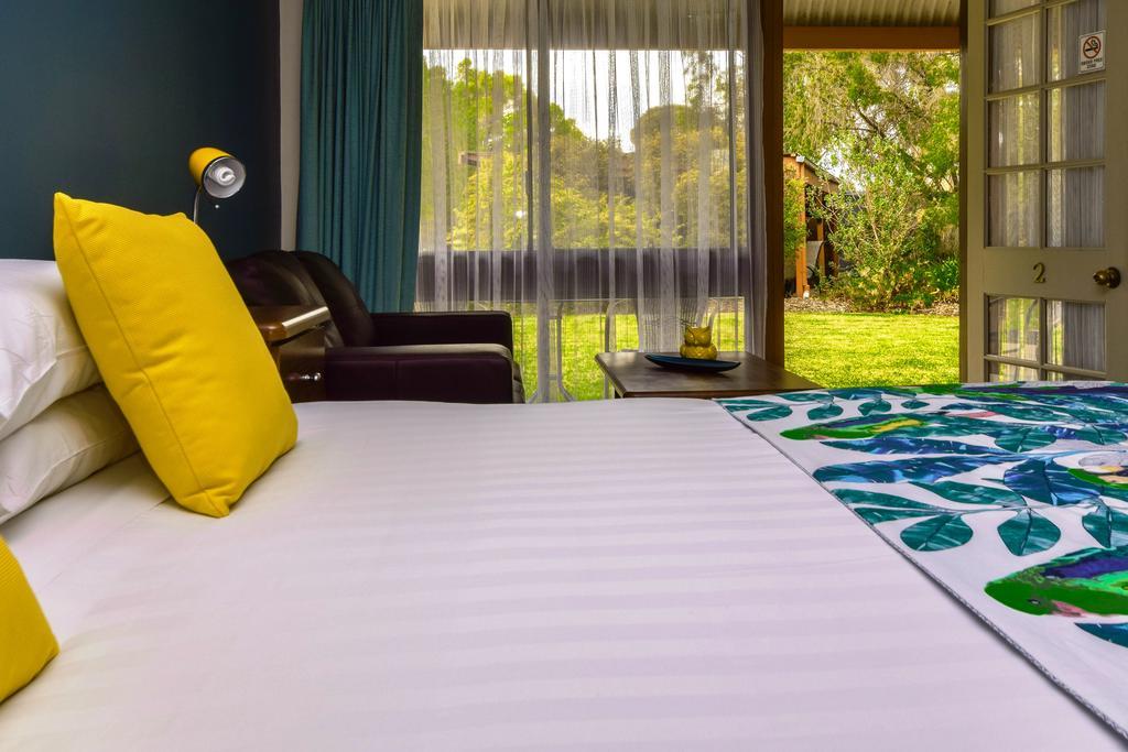 River Country Inn (Adults Only) Moama Kültér fotó