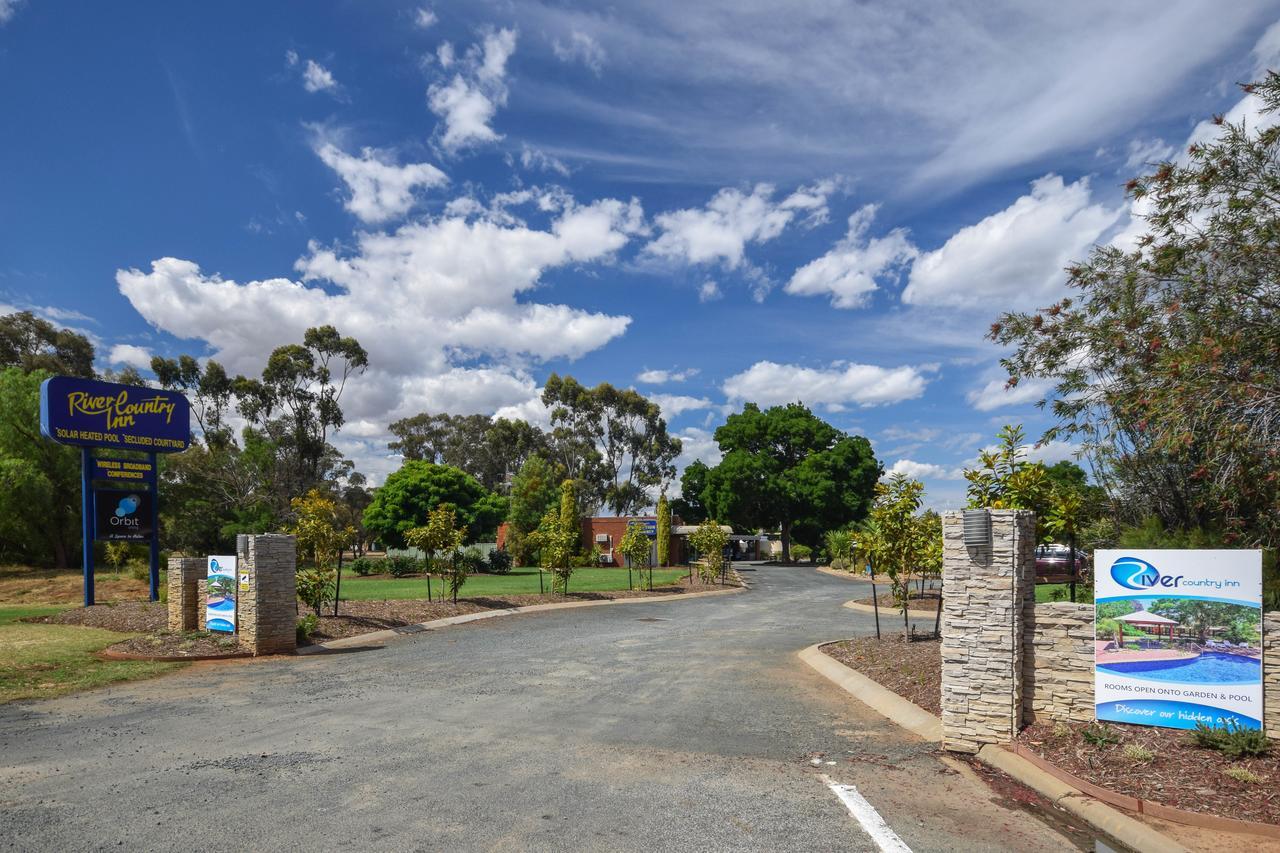 River Country Inn (Adults Only) Moama Kültér fotó