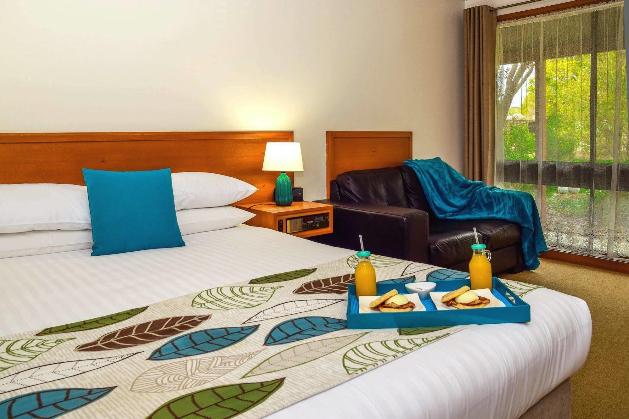 River Country Inn (Adults Only) Moama Kültér fotó