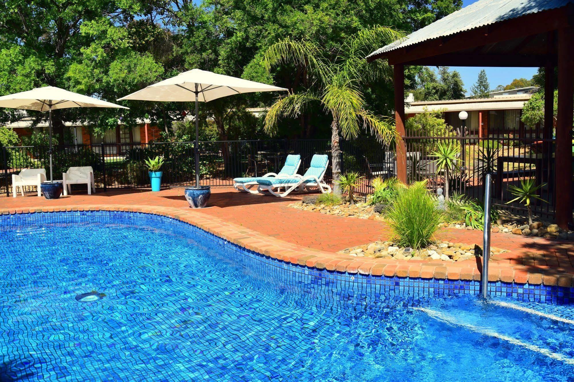 River Country Inn (Adults Only) Moama Kültér fotó