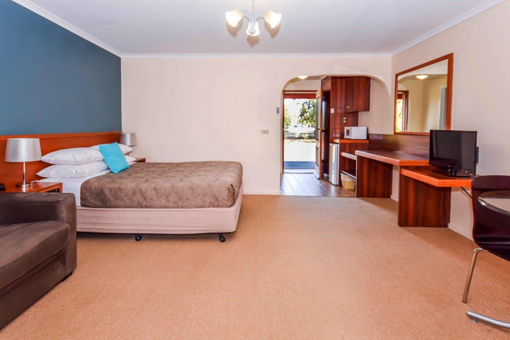 River Country Inn (Adults Only) Moama Kültér fotó